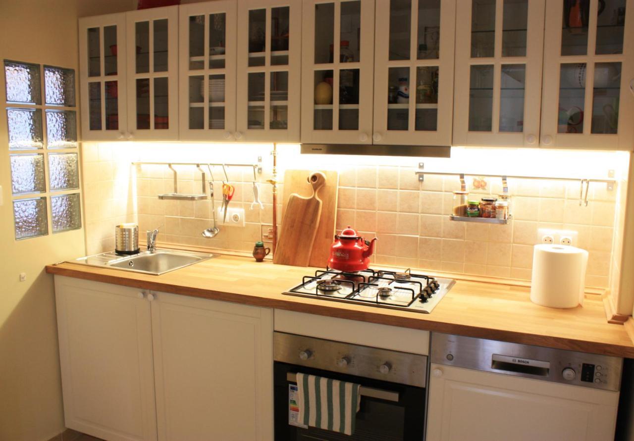 Apartmán New, Jokai Opera Unit